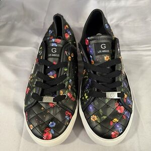GBG Los Angeles Black Floral Sneakers
